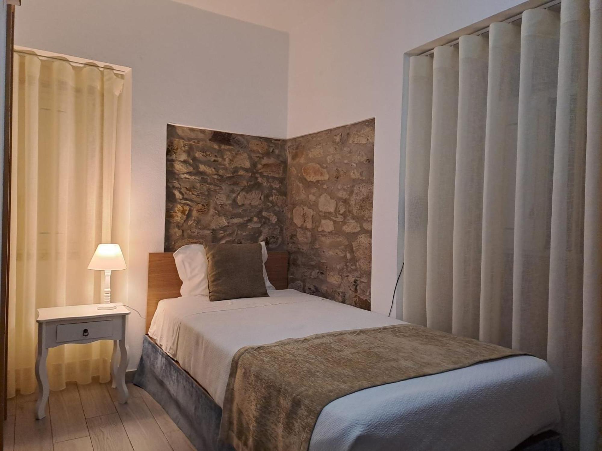 Hotel Largo Da Fonte à Sertã Extérieur photo